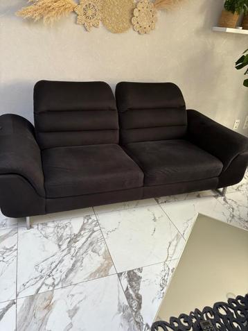 Salon beschikbaar voor biedingen