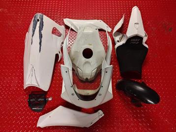 Racekuip Yamaha R1 RN65 - YART beschikbaar voor biedingen