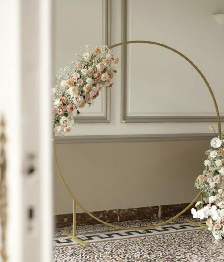 Gouden backdrop cirkel - 2 meter, Hobby en Vrije tijd, Feestartikelen, Gebruikt, Ophalen