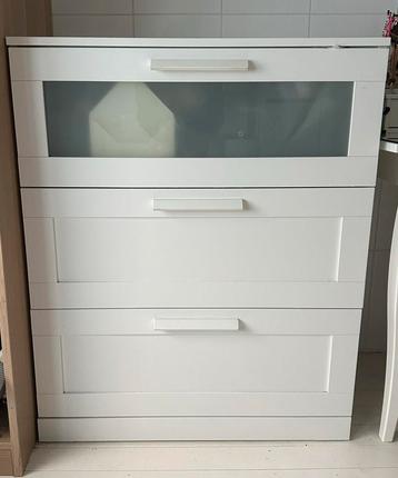 Witte ladekast / commode met 3 lades beschikbaar voor biedingen