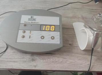 Permannete make up aparaat/ machine beschikbaar voor biedingen