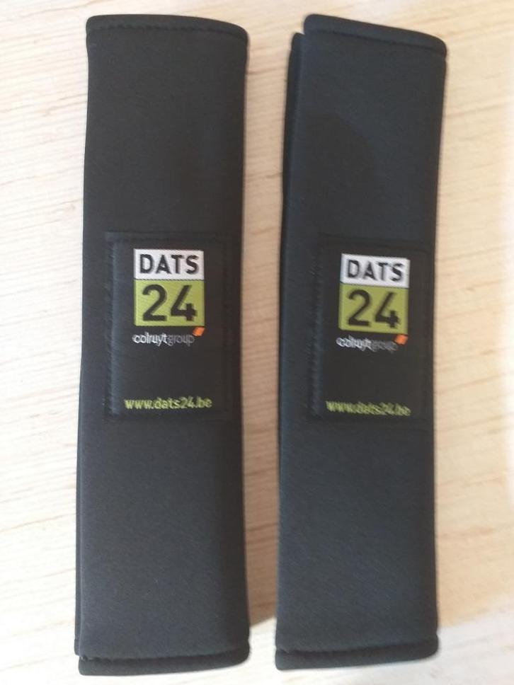 3 dagen 24 veiligheidsgordelbeschermers (2 nieuw+1 gebruikt), Auto-onderdelen, Klein materiaal, Nieuw, Ophalen of Verzenden