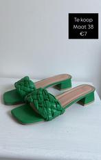 Groene muiltjes maat 38, Kleding | Dames, Schoenen, Zo goed als nieuw, Groen, Sandalen of Muiltjes, Ophalen of Verzenden