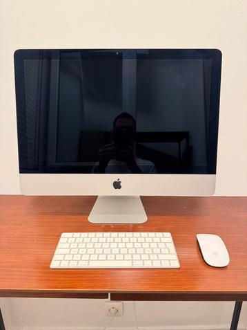 IMac 21,5 pouces 4K Retina avec clavier et magic mouse beschikbaar voor biedingen