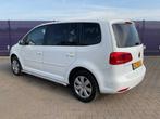 2015 - Volkswagen - Touran - 2.0 TDI Comfl. BlueM - Personen, Auto's, Automaat, Euro 5, Gebruikt, Overige brandstoffen