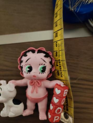 Mini Betty Boop en pvc beschikbaar voor biedingen