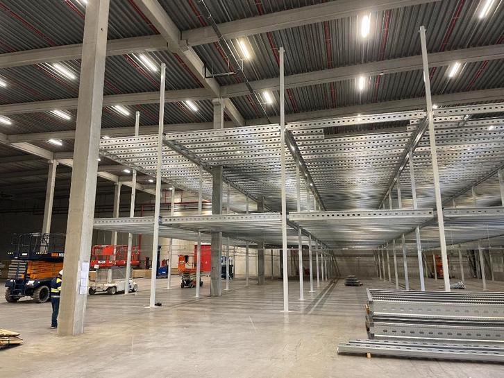 Mezzanine/Entresol Vloeren + Goederenlift LÖDIGE, Zakelijke goederen, Kantoor en Winkelinrichting | Magazijn, Stelling en Opslag