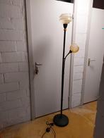 Staanlamp met leeslamp en vintage lampkapjes