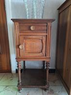 Nachttafel, Ophalen