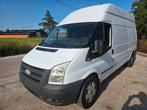 2010*200 000 km* 6 vites*2.2 diesel*103 kw. 3950€, Auto's, Bestelwagens en Lichte vracht, Bedrijf, Te koop