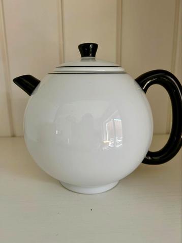Theepot Monno Supreme Porcelain beschikbaar voor biedingen