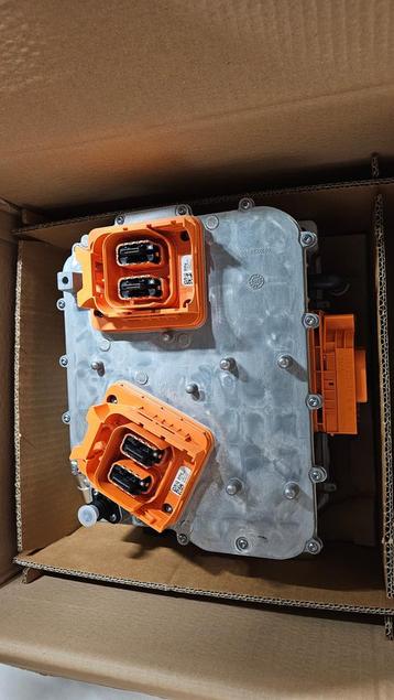 Rex KLE Inverter 60AH converter omvormer oplader charger hyb beschikbaar voor biedingen