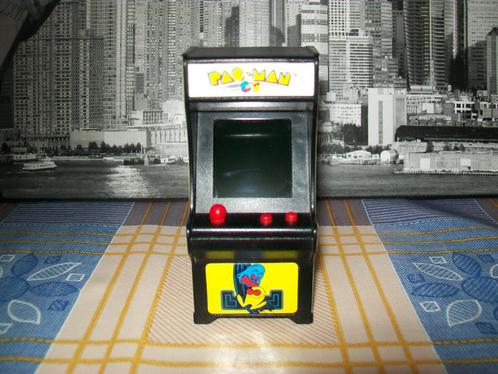 Pac-Man - Tiny Arcade Game - Bandai Namco - Vintage - Retro, Games en Spelcomputers, Spelcomputers | Overige, Zo goed als nieuw