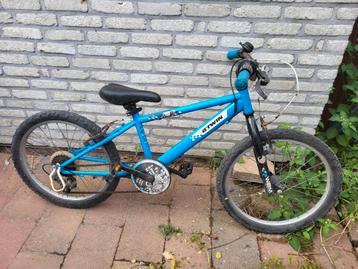 Kinderfiets, te herstellen  beschikbaar voor biedingen