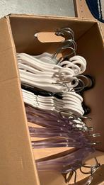Varia Kinderkapstokken/ kleerhangers kleine kindjes, Ophalen, Gebruikt, Jongen of Meisje