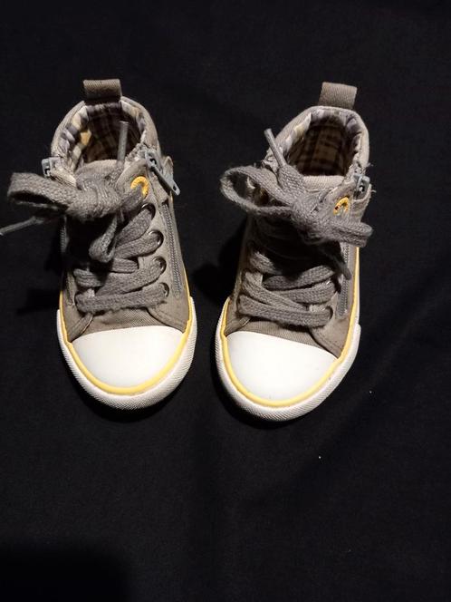 Schoentjes - zomerschoenen - maat 21 -> 2€, Kinderen en Baby's, Babykleding | Schoentjes en Sokjes, Zo goed als nieuw, Jongetje of Meisje