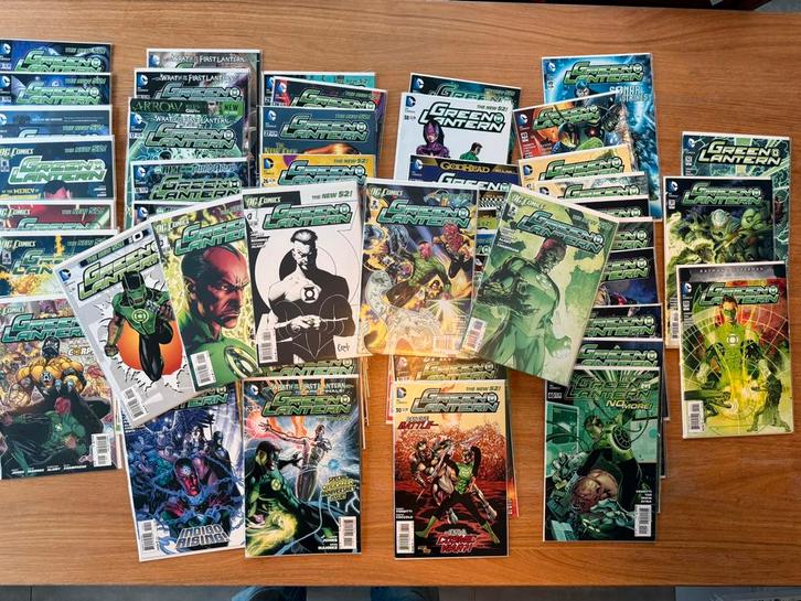 DC comics 906 New52 complete series Batman Flash Superman, Boeken, Strips | Comics, Ophalen
