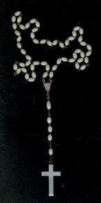 Chapelet de perles blanches dans un étui en cuir, Antiquités & Art, Antiquités | Objets religieux, Enlèvement ou Envoi