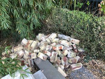 Gratis partij oude bakstenen, Doe-het-zelf en Bouw, Metselstenen, Ophalen, Gebruikt, Bakstenen