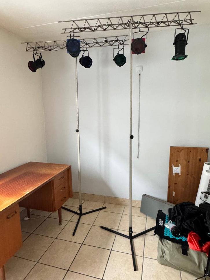 Lichtbrug met spots, Muziek en Instrumenten, Licht en Laser, Gebruikt, Licht, Geluidgestuurd, Kleur, Stroboscoopeffect, Ophalen