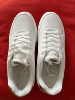 Nieuw! Witte sneakers, Kleding | Dames, Fashion, Verzenden, Wit, Nieuw