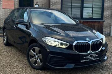 BMW 118i *LED *CRUISE *NAVI *PDC *BTW Wagen beschikbaar voor biedingen