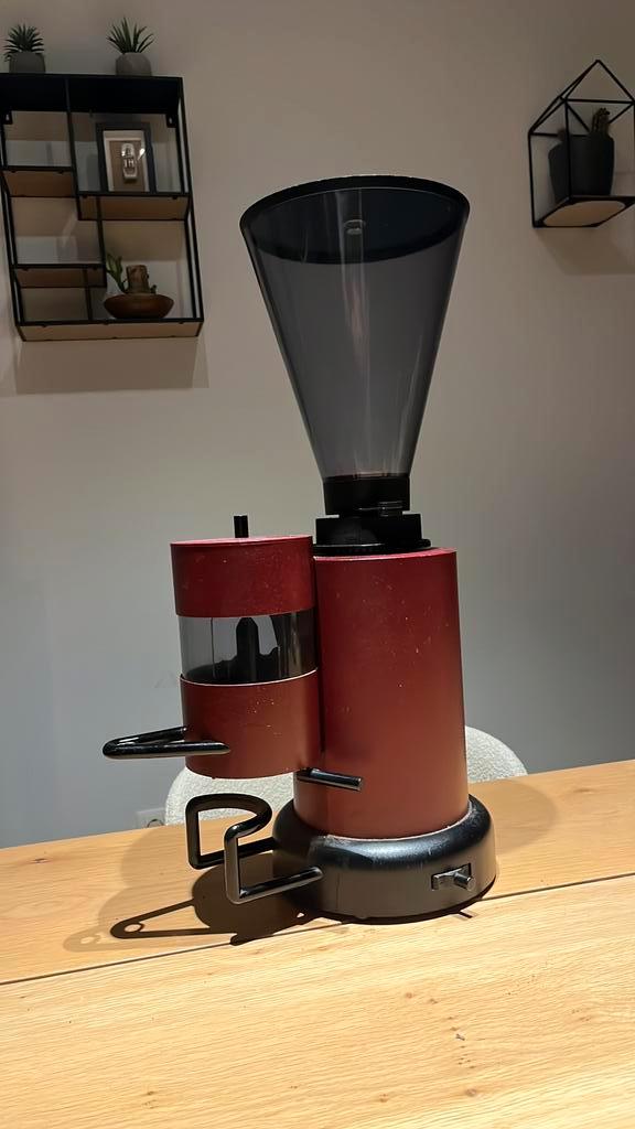 Prachtige Faema koffiemolen, Electroménager, Accessoires de machine à café, Utilisé, Enlèvement