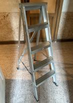 Step Ladder, aluminium, 120 cm hoog, 5 treden, Ophalen, Gebruikt, Ladder