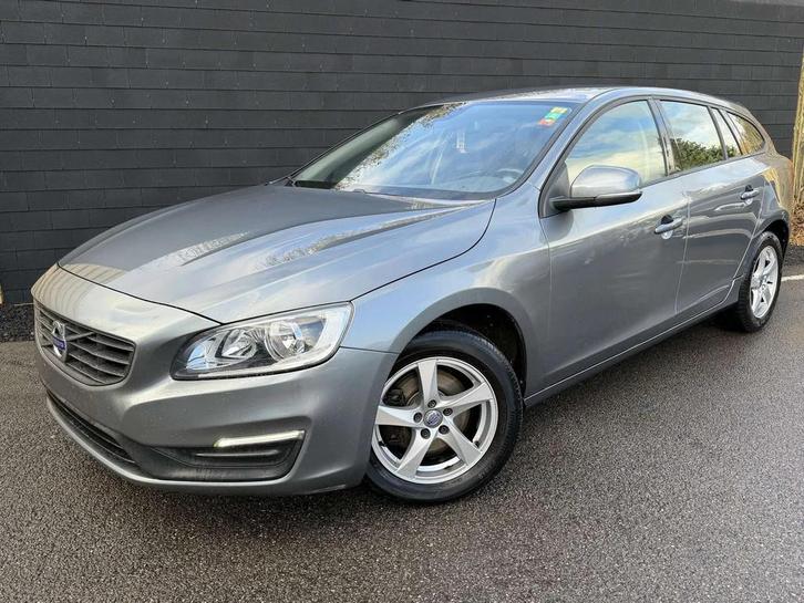 Volvo V60 2.0D+BOITE AUTO+NAVI+AIRCO+JANTES+EURO 6B, Auto's, Volvo, Bedrijf, Te koop, V60, ABS, Airconditioning, Bluetooth, Boordcomputer