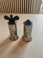 Design peper- en zoutset – Michael Graves, Enlèvement, Utilisé