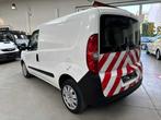 Fiat - Doblo - - Bedrijfswagen, Auto's, Bestelwagens en Lichte vracht, Euro 5, Gebruikt, Overige brandstoffen, Bedrijf