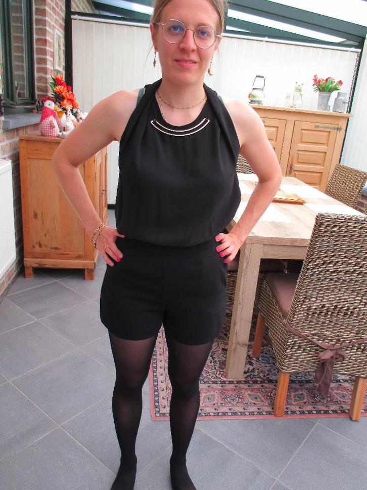 Playsuit voor tieners, ideaal voor feestjes, maat S, Kleding | Dames, Jumpsuits, Zo goed als nieuw, Maat 36 (S), Zwart, Ophalen of Verzenden