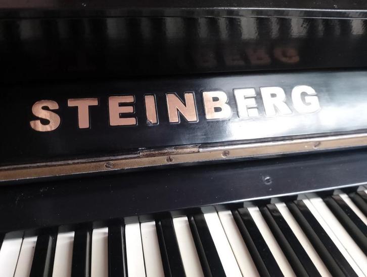 Steinberg piano perfect voor beginner, Muziek en Instrumenten, Piano's, Zo goed als nieuw, Piano, Ophalen