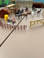 Paardenstal met paardjes, Ophalen, Zo goed als nieuw