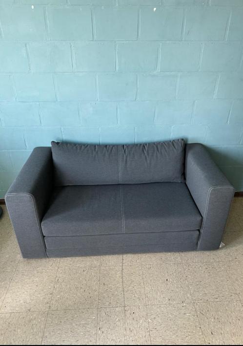 Canapé lit 2 places, Huis en Inrichting, Slaapkamer | Slaapbanken, Zo goed als nieuw, 140 cm, 200 cm, Grijs, Ophalen