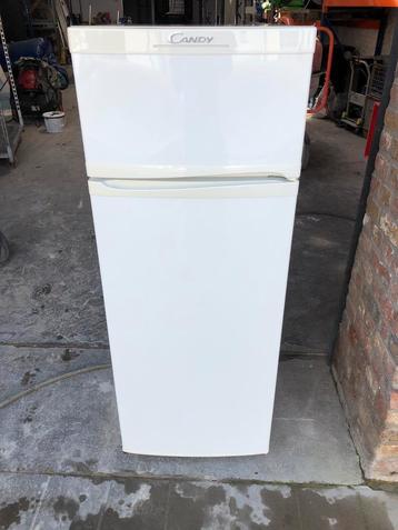 Frigo candy in propere staat beschikbaar voor biedingen