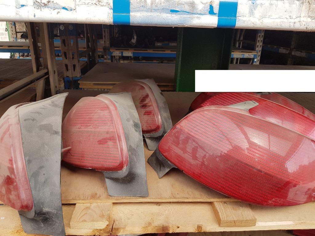 Feux arriere gauche droit PEUGEOT 206 feu optique, Ophalen of Verzenden, Peugeot