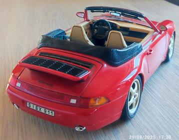 Porsche 911 (993) Carrera Cabrio - Burago 1/18 beschikbaar voor biedingen