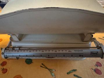 Balance - pèse-bébé vintage beschikbaar voor biedingen