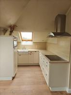 Mooie landelijke keuken, Ophalen, Zo goed als nieuw, Crème, U-keuken