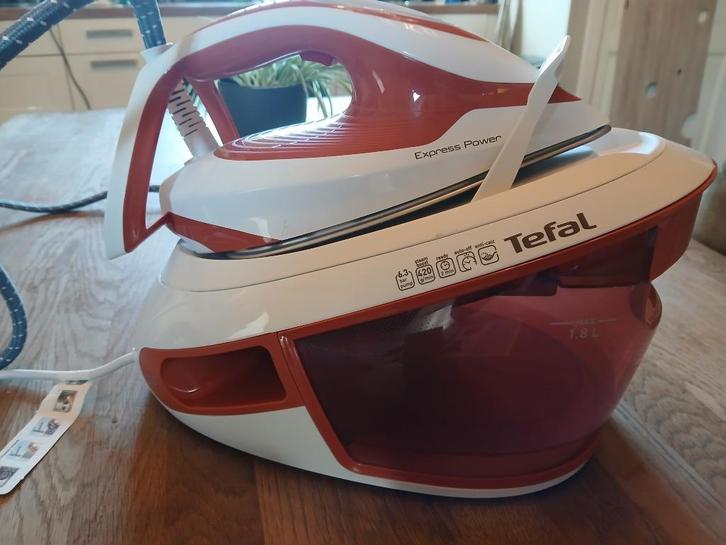 Tefal Express Power SV8110, Elektronische apparatuur, Strijkijzers en Strijkplanken, Nieuw, Strijkijzer met snoer, Ophalen of Verzenden