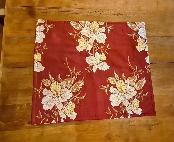 Double Face nappe in broderie organza & brokaat, Huis en Inrichting, Tafelkleden, Nieuw, Vierkant, Binnen, Ophalen of Verzenden
