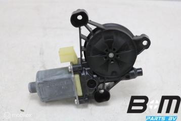 Raammotor rechtsvoor VW Golf 7 5Q0959802B beschikbaar voor biedingen