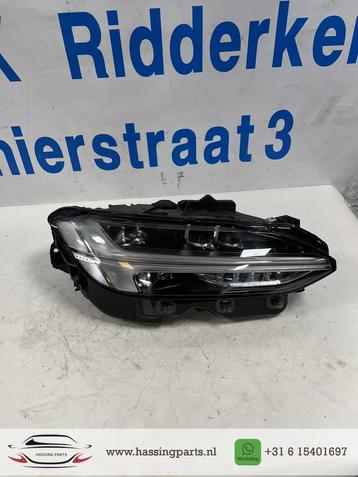 VOLVO V90 KOPLAMP RECHTS FULL LED 31655729