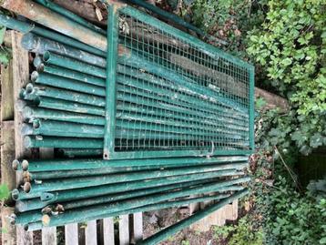 GIARDINO tuinhek met slot (geen sleutel) met 2 GIARDINO hoek beschikbaar voor biedingen