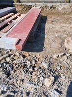Betonnen Dorpel rood geverfd, Doe-het-zelf en Bouw, Overige Doe-Het-Zelf en Bouw, Ophalen, Zo goed als nieuw
