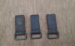 Lotje van 3 Duitse WO2 lederen D-Ring belt loops., Ophalen of Verzenden, Landmacht, Overige typen