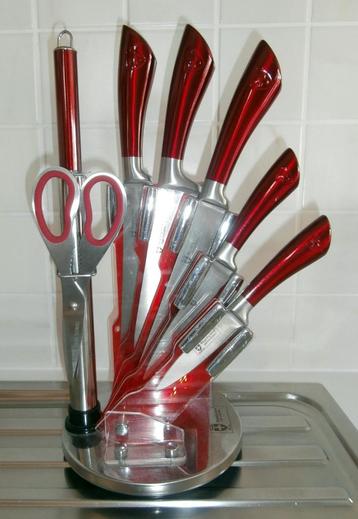 Set de couteaux avec support beschikbaar voor biedingen