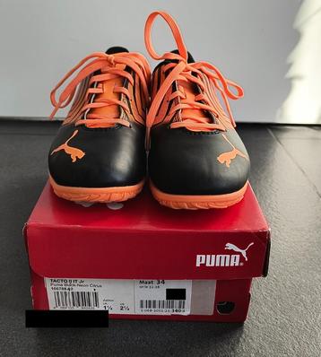 Puma indoor voetbalschoenen, maat 34 beschikbaar voor biedingen