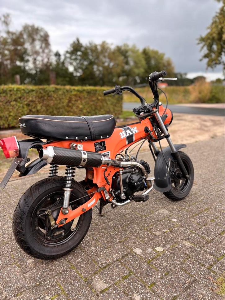 Skyteam dax b klasse 5,5 liter, Fietsen en Brommers, Brommers | Overige merken, Zo goed als nieuw, Klasse B (45 km/u), Ophalen of Verzenden